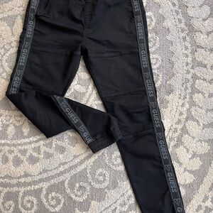 Guess Jogger Jeans